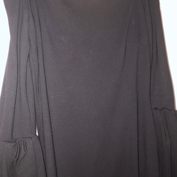 Black bell sleeve cocktail dress (med) - Picture 5 of 8